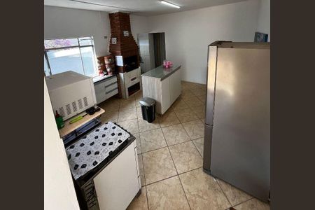 Casa à venda com 120m², 3 quartos e 2 vagas