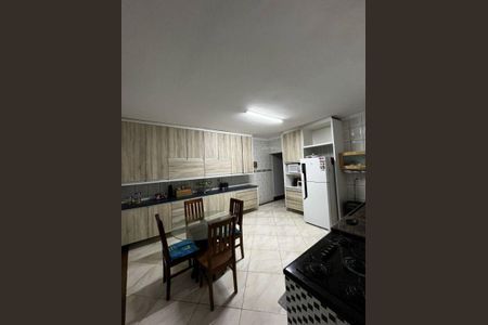 Casa à venda com 120m², 3 quartos e 2 vagas
