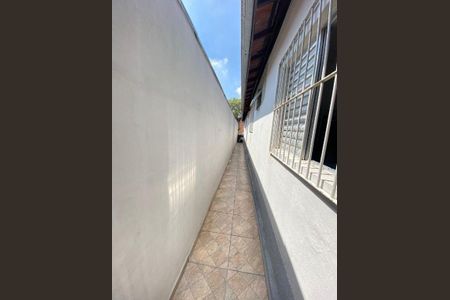 Casa à venda com 120m², 2 quartos e 1 vaga