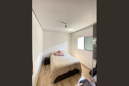 Casa à venda com 120m², 2 quartos e 1 vaga