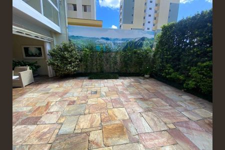 Casa à venda com 400m², 4 quartos e 6 vagas