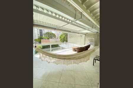 Casa à venda com 400m², 4 quartos e 6 vagas