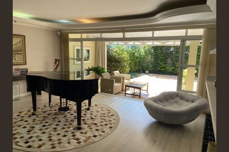 Casa à venda com 400m², 4 quartos e 6 vagas