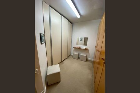 Casa à venda com 400m², 4 quartos e 6 vagas