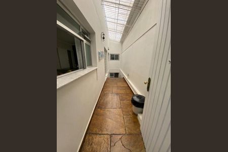 Casa à venda com 400m², 4 quartos e 6 vagas