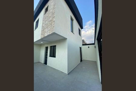 Casa à venda com 2 quartos, 75m² em Jardim Ocara, Santo André