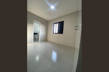 Casa à venda com 2 quartos, 75m² em Jardim Ocara, Santo André