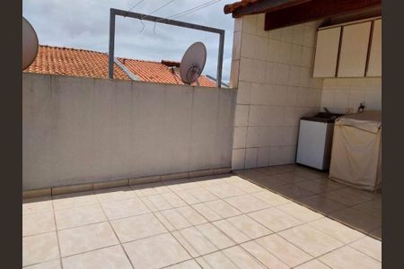 Casa à venda com 200m², 4 quartos e sem vaga