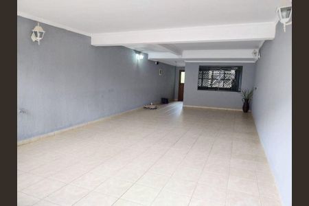 Casa à venda com 4 quartos, 200m² em Jardim Las Vegas, São Bernardo do Campo