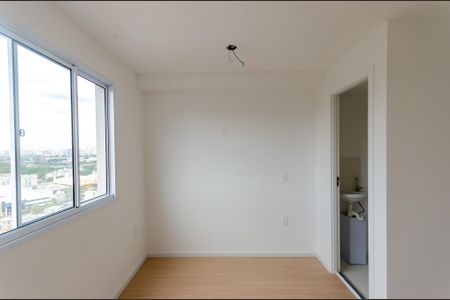 Quarto de kitnet/studio para alugar com 1 quarto, 17m² em Freguesia do Ó, São Paulo