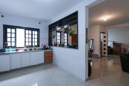 Casa para alugar com 120m², 2 quartos e 1 vagaCozinha