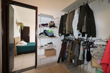 Casa para alugar com 120m², 2 quartos e 1 vagaCloset da Suíte 1