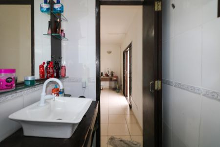 Casa para alugar com 120m², 2 quartos e 1 vagaBanheiro da Suíte 1