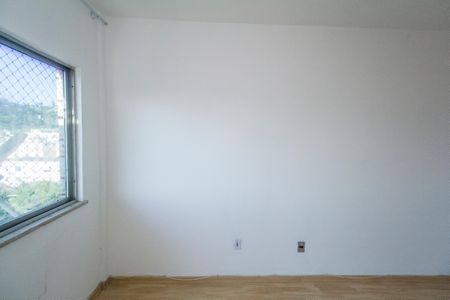 Quarto 1 de apartamento para alugar com 2 quartos, 74m² em Jacarepaguá, Rio de Janeiro