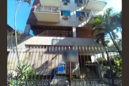 Apartamento para alugar com 74m², 2 quartos e 1 vaga Apartamento para alugar com 74m², 2 quartos e 1 vagaFachada