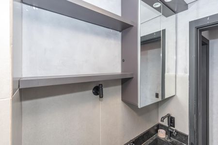 Apartamento para alugar com 45m², 2 quartos e sem vaga Banheiro 