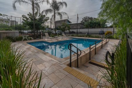 Apartamento para alugar com 45m², 2 quartos e sem vagaÁrea comum - Piscina