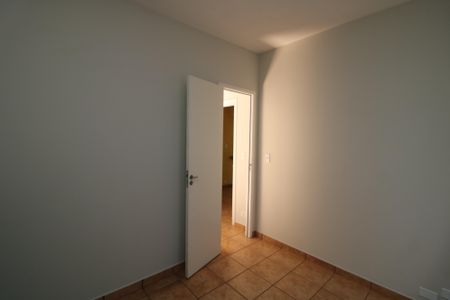 Quarto 2 de casa para alugar com 3 quartos, 140m² em Vila Ema, São Paulo