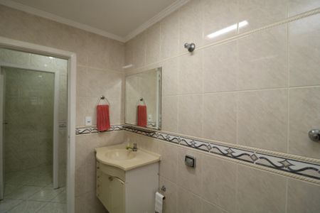 Casa para alugar com 140m², 3 quartos e 2 vagasBanheiro 2