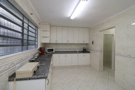 Casa para alugar com 140m², 3 quartos e 2 vagasCozinha