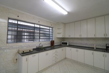 Casa para alugar com 140m², 3 quartos e 2 vagasCozinha