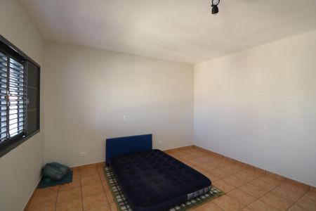 Casa para alugar com 140m², 3 quartos e 2 vagasQuarto 3