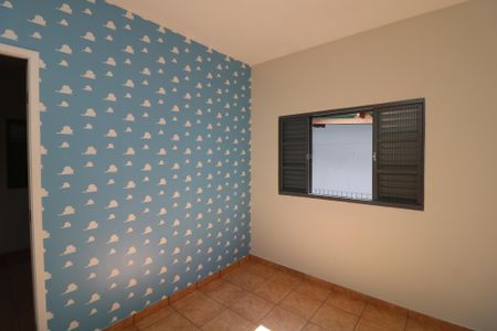 Casa para alugar com 140m², 3 quartos e 2 vagasQuarto