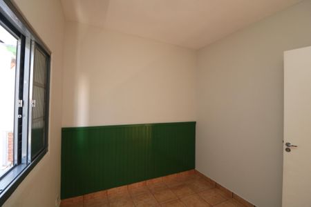 Quarto 2 de casa para alugar com 3 quartos, 140m² em Vila Ema, São Paulo