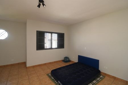 Casa para alugar com 140m², 3 quartos e 2 vagasQuarto 3