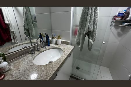 Apartamento à venda com 83m², 3 quartos e 1 vaga Apartamento à venda com 83m², 3 quartos e 1 vagaBanheiro do Quarto 3
