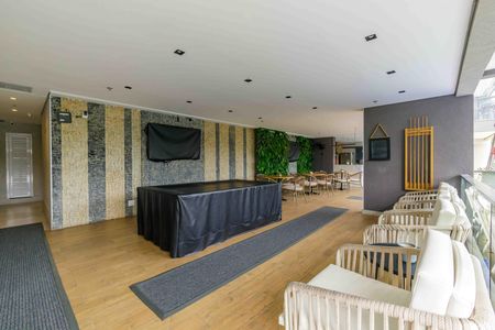 Apartamento à venda com 83m², 3 quartos e 1 vaga Apartamento à venda com 83m², 3 quartos e 1 vagaÁrea comum