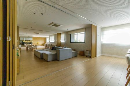 Apartamento à venda com 83m², 3 quartos e 1 vaga Apartamento à venda com 83m², 3 quartos e 1 vagaÁrea comum