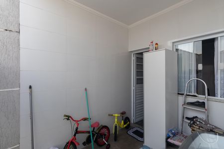 Casa à venda com 175m², 3 quartos e 2 vagas Casa à venda com 175m², 3 quartos e 2 vagasÁrea de Serviço
