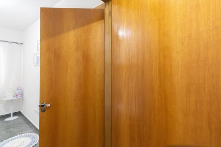 Casa à venda com 175m², 3 quartos e 2 vagas Casa à venda com 175m², 3 quartos e 2 vagasBanheiro da Suíte 2
