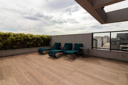 Apartamento para alugar com 29m², 1 quarto e sem vagaÁrea comum - Piscina