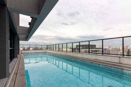Apartamento para alugar com 29m², 1 quarto e sem vagaÁrea comum - Piscina