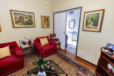 Casa à venda com 440m², 4 quartos e 2 vagas Casa à venda com 440m², 4 quartos e 2 vagasSala 3