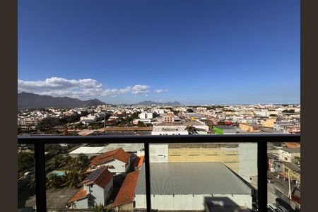 Apartamento à venda com 73m², 2 quartos e 1 vaga Apartamento à venda com 73m², 2 quartos e 1 vagaVaranda
