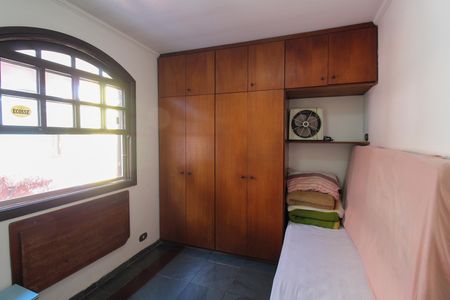 Quarto de Serviço de casa à venda com 4 quartos, 121m² em Jardim Rizzo, São Paulo