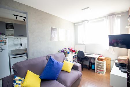 Apartamento à venda com 46m², 2 quartos e 2 vagasSala