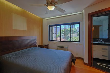 Apartamento à venda com 160m², 4 quartos e 2 vagas
