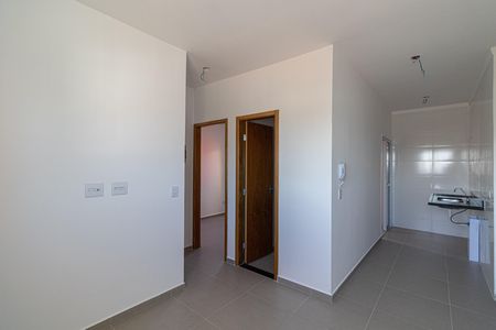 Sala/Cozinha/Área de Serviço  de apartamento à venda com 2 quartos, 36m² em Guaianases, São Paulo