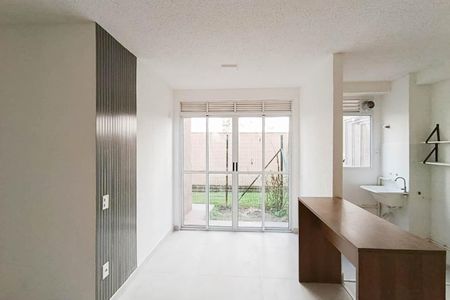 Sala de apartamento para alugar com 2 quartos, 52m² em Santa Cruz, Rio de Janeiro
