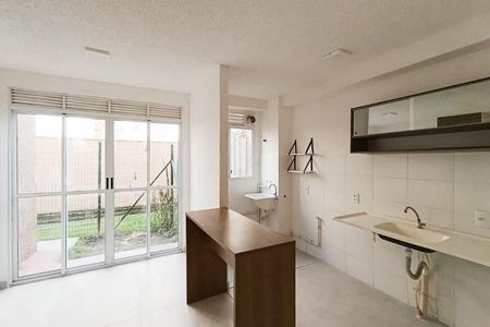 Sala de apartamento para alugar com 2 quartos, 52m² em Santa Cruz, Rio de Janeiro