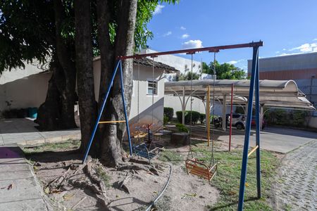 Apartamento à venda com 65m², 2 quartos e 1 vagaÁrea comum