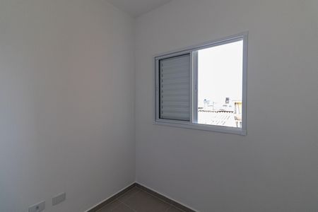 Quarto 1 de apartamento à venda com 2 quartos, 40m² em Guaianases, São Paulo