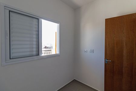 Quarto 1 de apartamento à venda com 2 quartos, 40m² em Guaianases, São Paulo