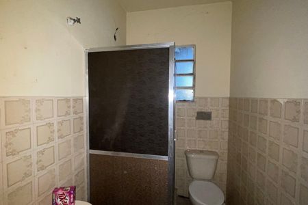 Casa para alugar com 70m², 2 quartos e 1 vaga Casa para alugar com 70m², 2 quartos e 1 vagaBanheiro