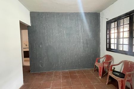 Casa para alugar com 70m², 2 quartos e 1 vaga Casa para alugar com 70m², 2 quartos e 1 vagaSala