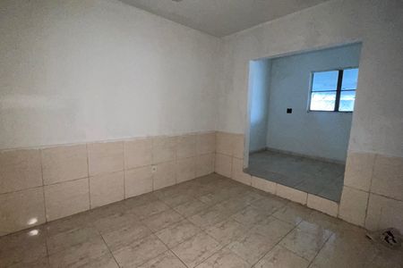 Casa para alugar com 70m², 2 quartos e 1 vaga Casa para alugar com 70m², 2 quartos e 1 vagaQuarto